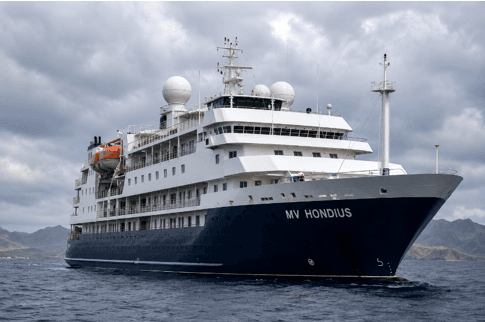 Vacationing Doctor Forced Into Emergency Role During Deadly Hantavirus Cruise Outbreak