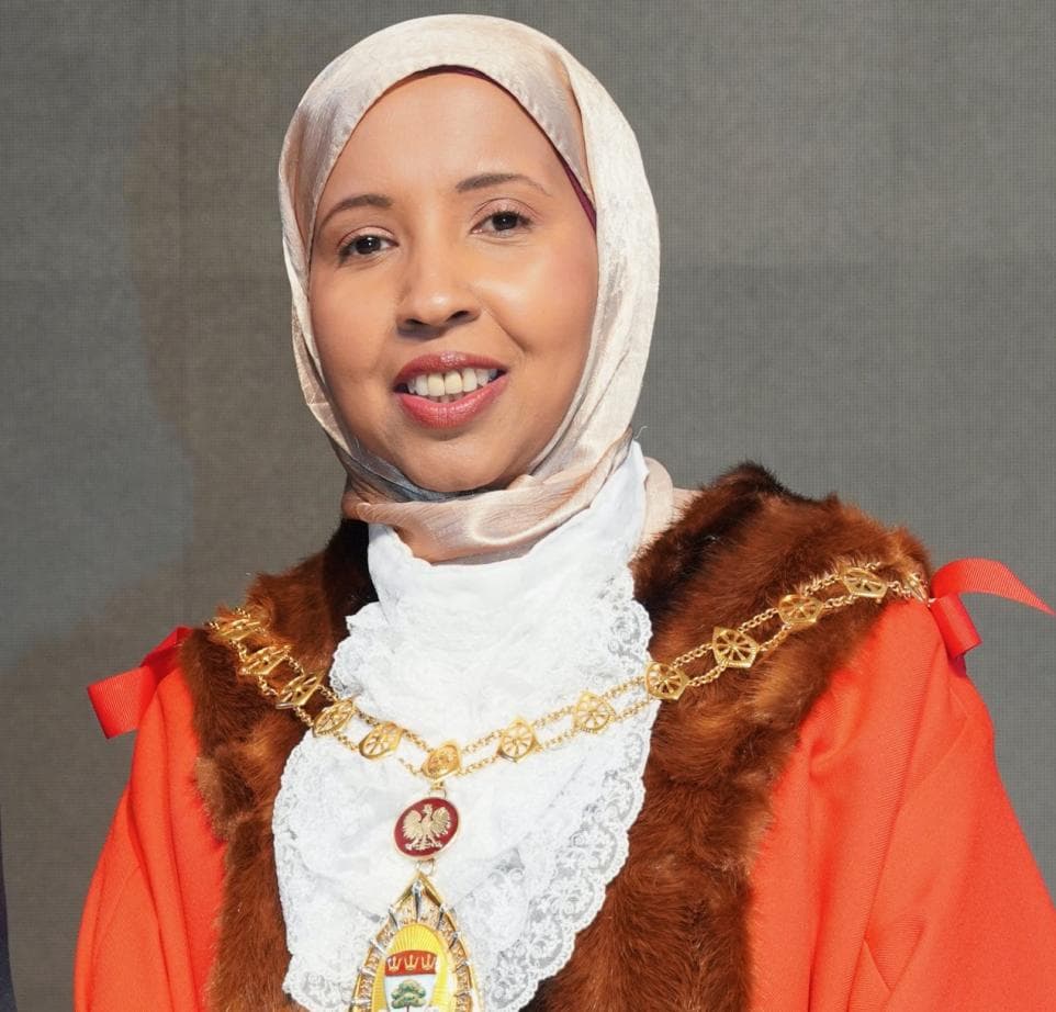Meet Faduma Mohamed: UK Ealing’s First Hijabi Somali Woman Mayor